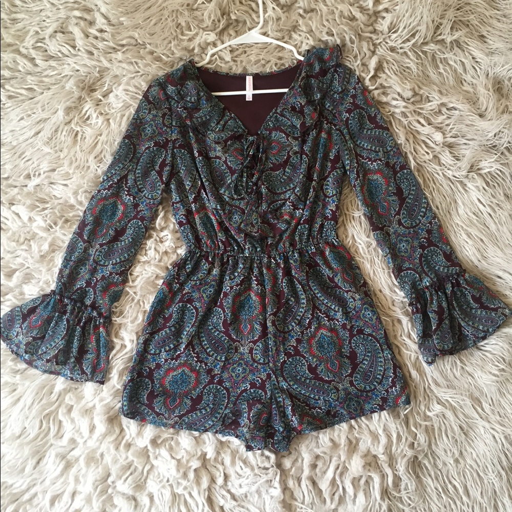 Xhilaration Long Sleeve Romper